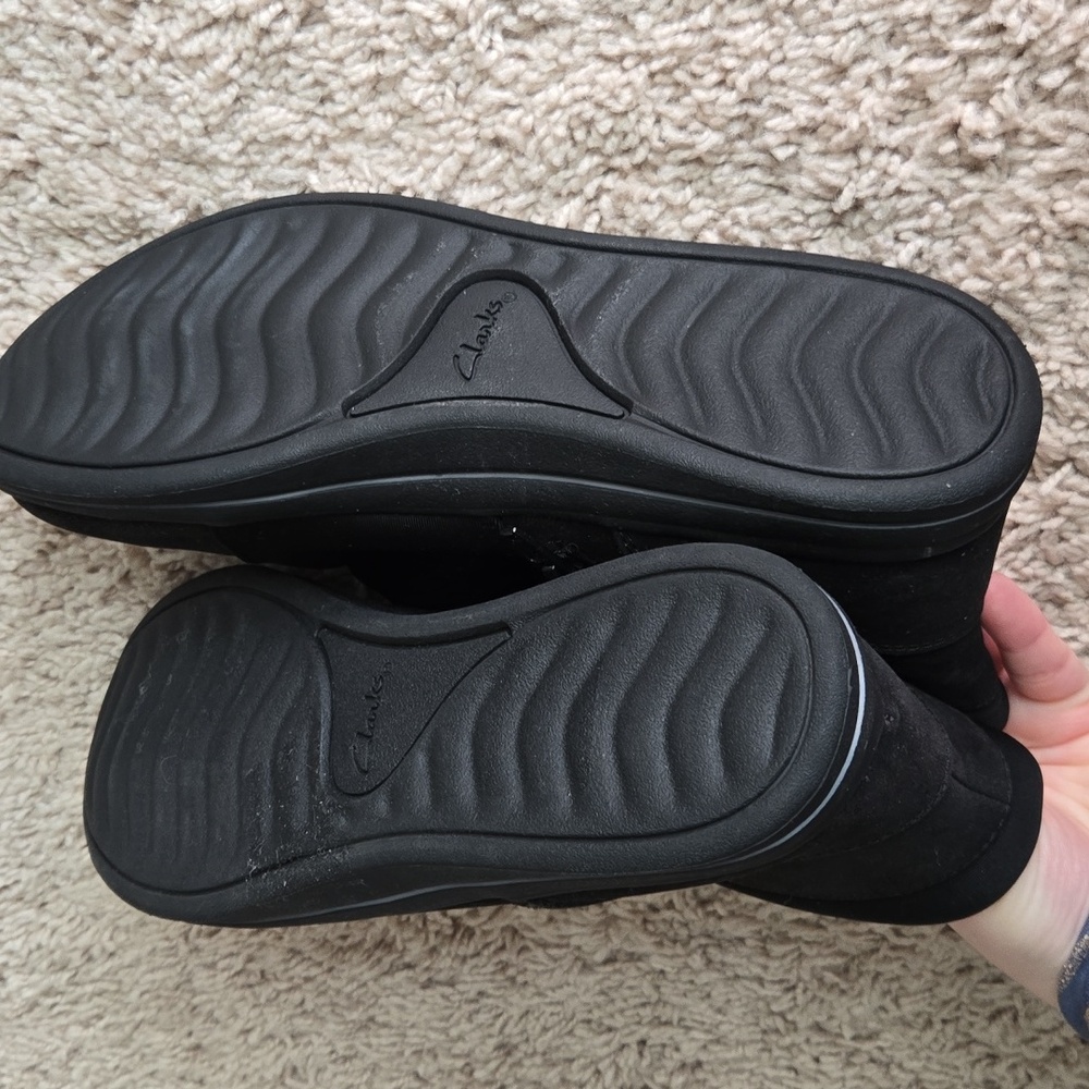Clarks Womens Black Booties - Picture 4 of 7